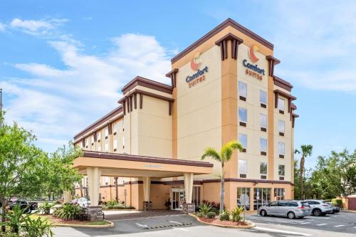 Comfort Suites near Orlando Airport