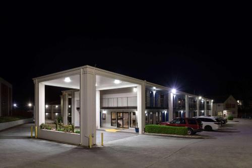 Days Inn by Wyndham Douglasville Atlanta Fairburn Road