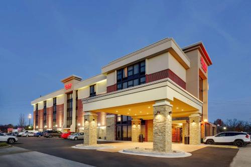 Drury Inn & Suites for under 21