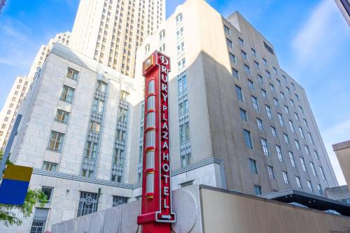 Drury Plaza Hotel in Pittsburgh Downtown