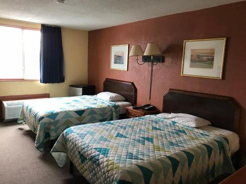 Economy Inn for under 21