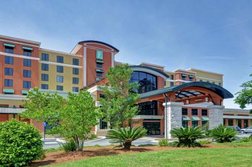 Embassy Suites near Savannah Airport