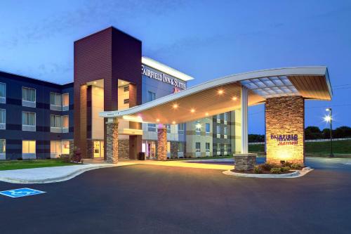 Fairfield Inn & Suites by Marriott Madison West