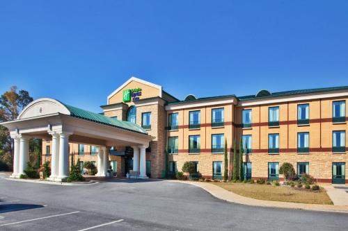Holiday Inn Express & Suites with 18+ check-in