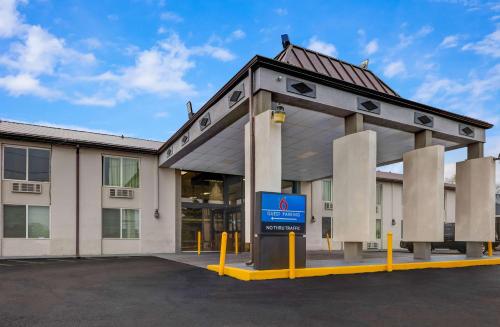 Motel 6 for under 21