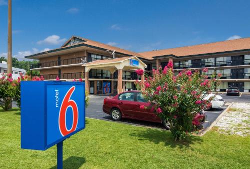 Motel 6 Macon