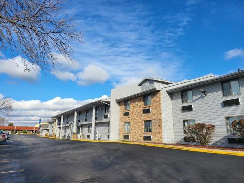 Motel 6 in Omaha for under 21