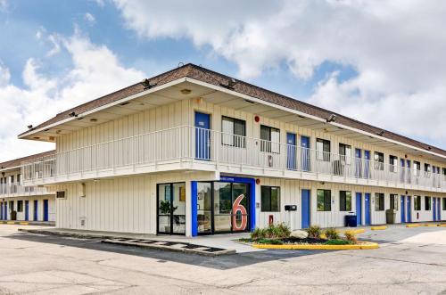 Motel 6 Pittsburgh