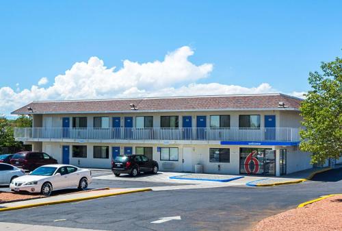 Motel 6 Pueblo CO