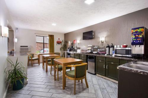 Red Lion Inn for under 21