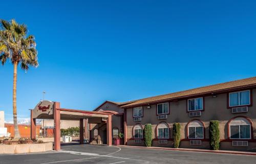 Red Roof Inn