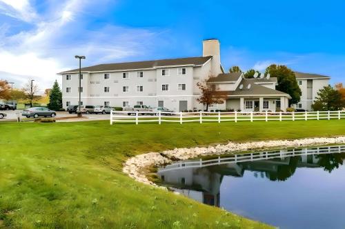 Rodeway Inn for under 21