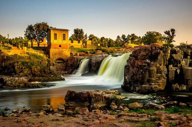 Sioux Falls at sunset