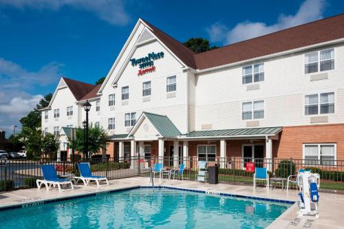TownePlace Suites for under 21